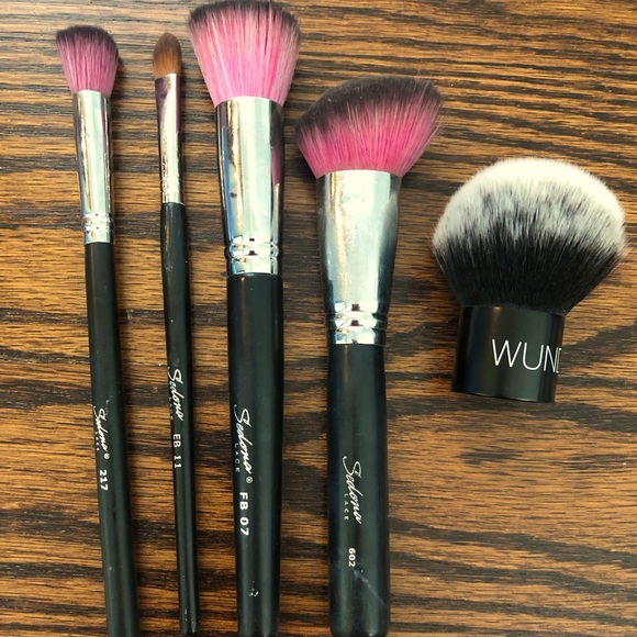 Sedona Lace and Wunder Brush bundle - Picture 2 of 2